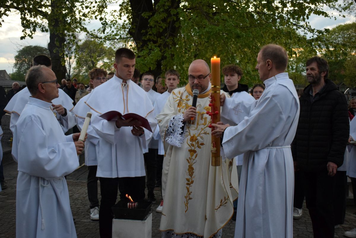 WIELKA  SOBOTA  2025